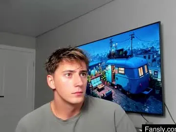 SelennaMoon – webcam model profile photo Image 17