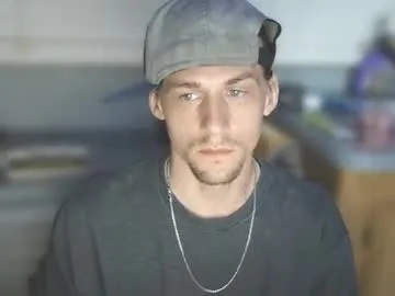 British_EmJess – webcam model profile photo Image 12