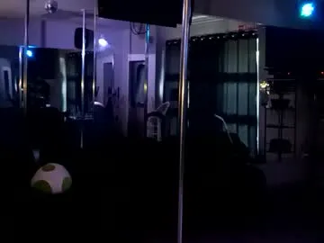 British_EmJess – webcam model profile photo Image 16