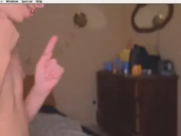 SquirtleBabyy – webcam model profile photo Image 2