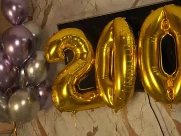 GoldenTeen20 – webcam model profile photo Image 16