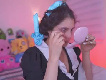 WhoreRobot – webcam model profile photo Image 13