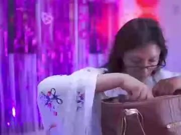 WhoreRobot – webcam model profile photo Image 18