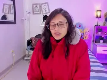 WhoreRobot – webcam model profile photo Image 6