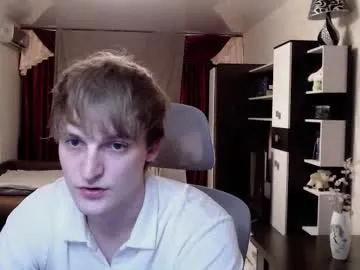 KrissyQueen – webcam model profile photo Image 7