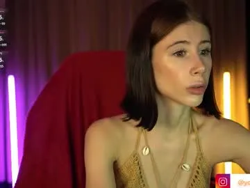 SusyBlair – webcam model profile photo Image 5