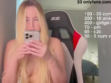 blondeambitionnn – webcam model profile photo Image 4