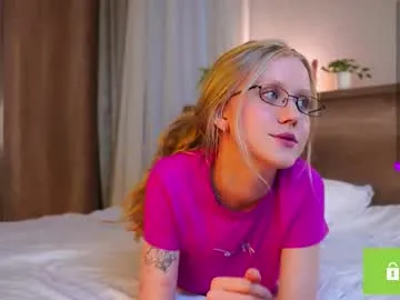 lanisun – webcam model profile photo