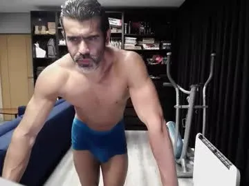 max04 – webcam model profile photo Image 14