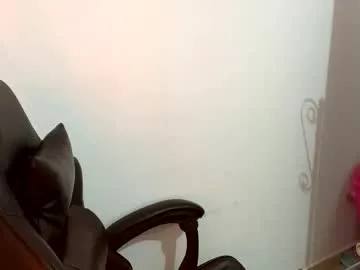 ivannaah – webcam model profile photo Image 16