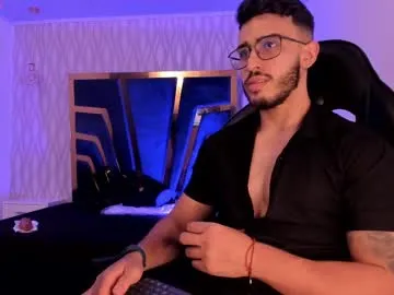 bigcocktwunk4u – webcam model profile photo Image 11