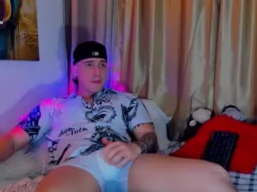 KaylinJan – webcam model profile photo Image 14