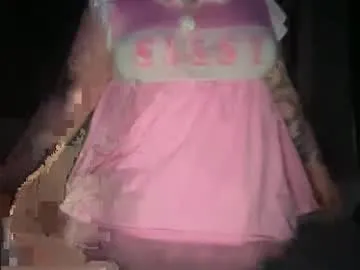 sweet_reverie – webcam model profile photo Image 2