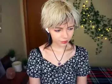 SelennaMoon – webcam model profile photo Image 9