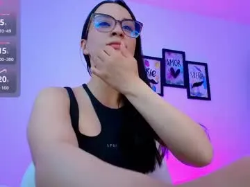 BlondeScarlettx – webcam model profile photo Image 16