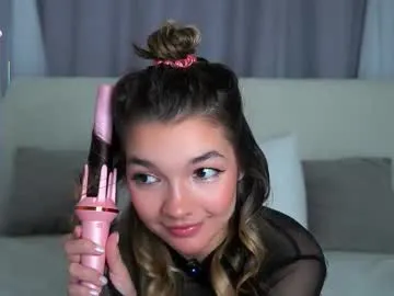 AgathaSamuels – webcam model profile photo Image 17