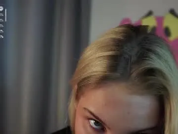 LannaGracesX – webcam model profile photo Image 16