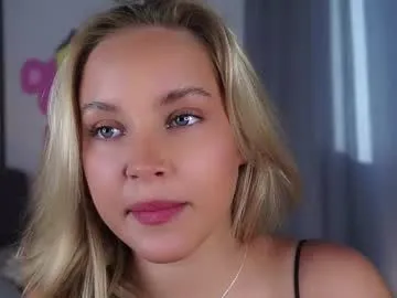 LannaGracesX – webcam model profile photo Image 18