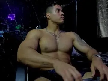 LoraDevine – webcam model profile photo Image 6