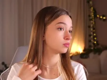 BlondeHott – webcam model profile photo Image 13