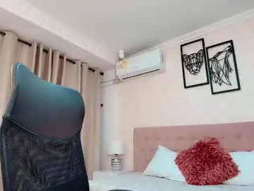 BlondeScarlettx – webcam model profile photo Image 16