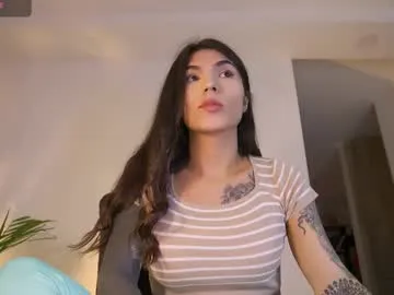 bluerose98 – webcam model profile photo Image 16