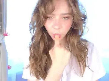 roouse – webcam model profile photo Image 8