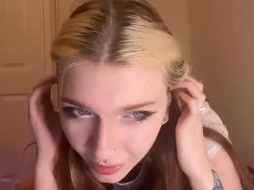 blondeangel_4u2 – webcam model profile photo Image 14