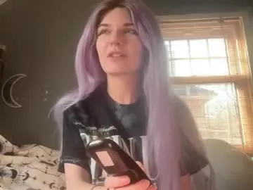 blondeangel_4u2 – webcam model profile photo Image 2