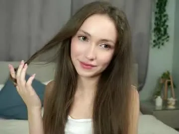 KateDivineUK – webcam model profile photo Image 5