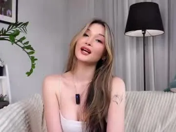 SilviaPastori – webcam model profile photo Image 15