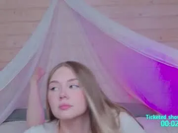 British_EmJess – webcam model profile photo Image 6