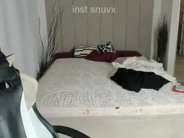 electron448 – webcam model profile photo Image 13