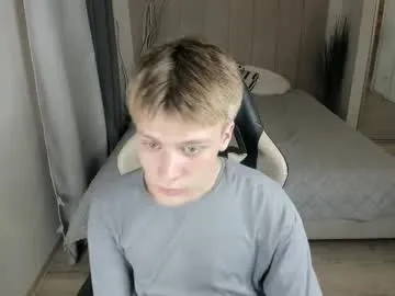 electron448 – webcam model profile photo Image 7