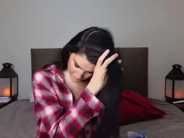 angel8devil – webcam model profile photo Image 14