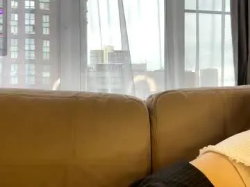 ChelseaBlondeUK – webcam model profile photo Image 4