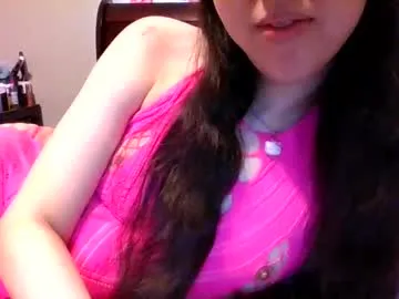 AmbeerLie – webcam model profile photo Image 5