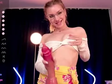 BlondeHott – webcam model profile photo Image 10