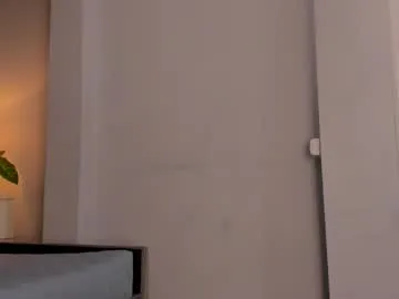 BELBIG – webcam model profile photo Image 7