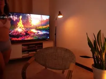 BlondeHott – webcam model profile photo Image 16