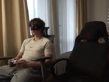 KrissyQueen – webcam model profile photo Image 17