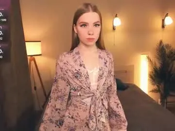 Hotforunow – webcam model profile photo Image 5