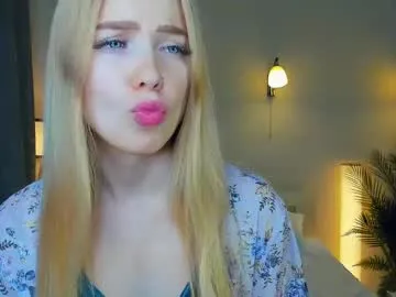 Hotforunow – webcam model profile photo Image 9