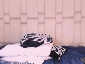 MelyTaylor – webcam model profile photo Image 16