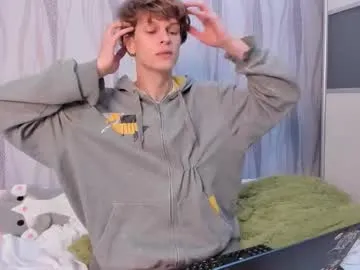 max04 – webcam model profile photo Image 19