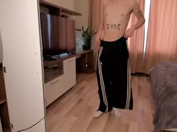 max04 – webcam model profile photo Image 2