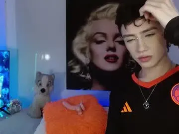 MarilynRainbow – webcam model profile photo Image 15