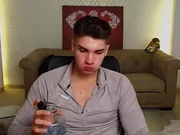 SusyBlair – webcam model profile photo Image 16