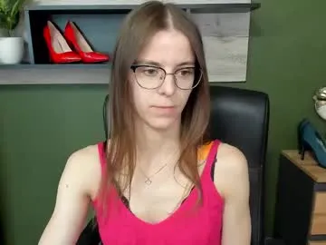 Patolog – webcam model profile photo Image 15