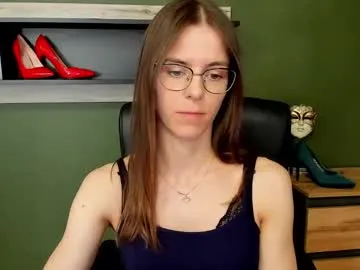 Patolog – webcam model profile photo Image 2